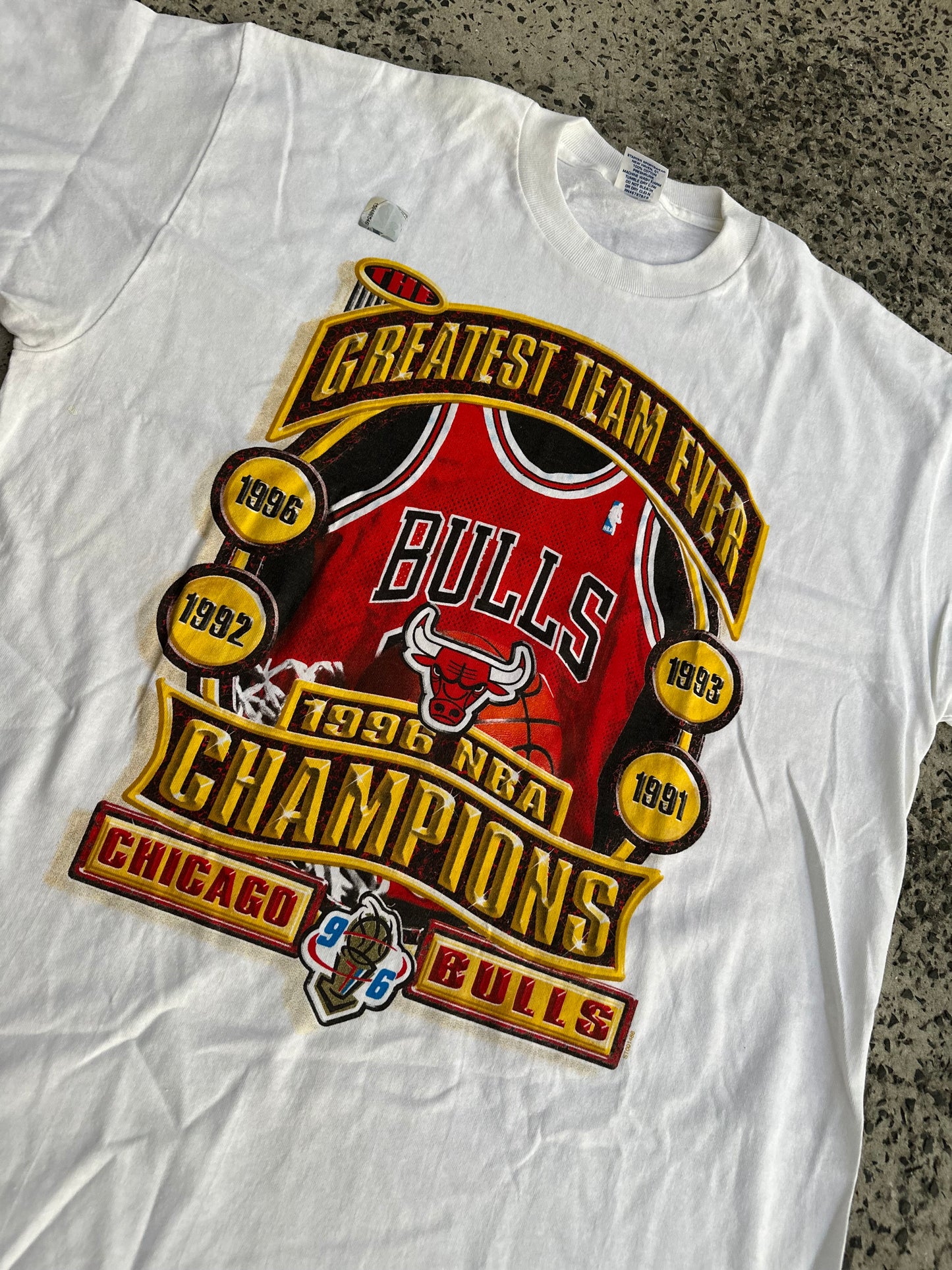 1996 Bulls championship tee large